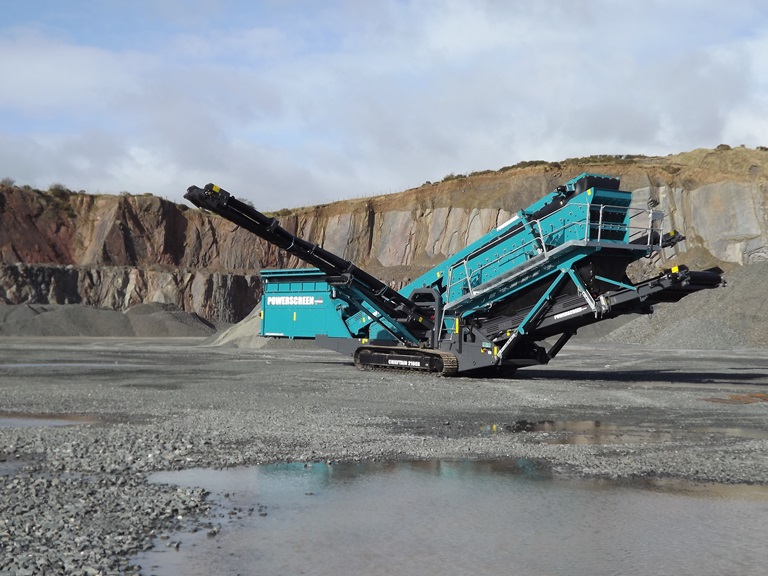 Chieftain 2100X 2 Deck (1)