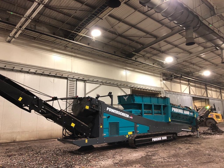 Phoenix 1600 Tracked